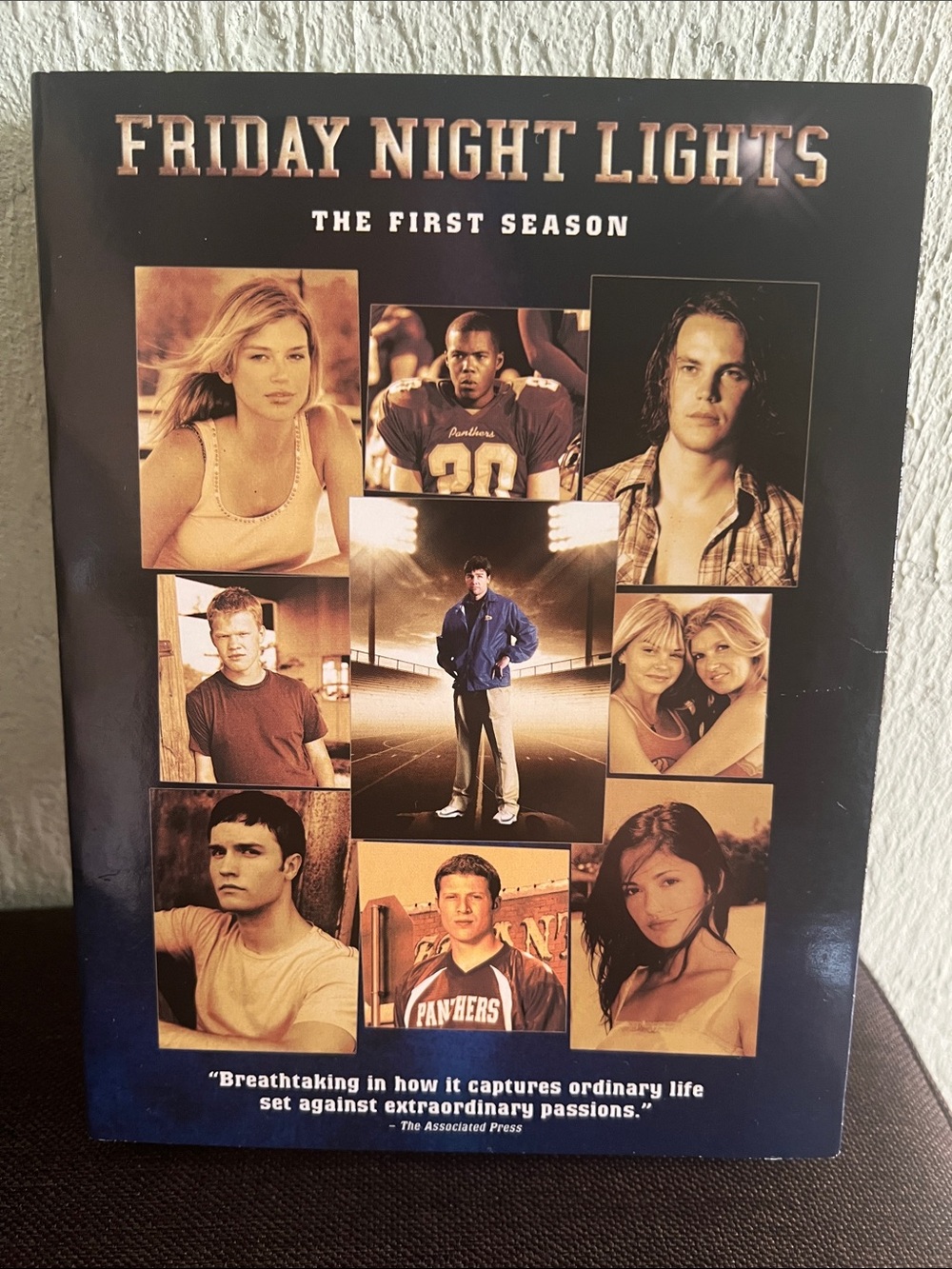 #2725**Friday Night Lights: The First Season DVD Box Set - Blue Cover
